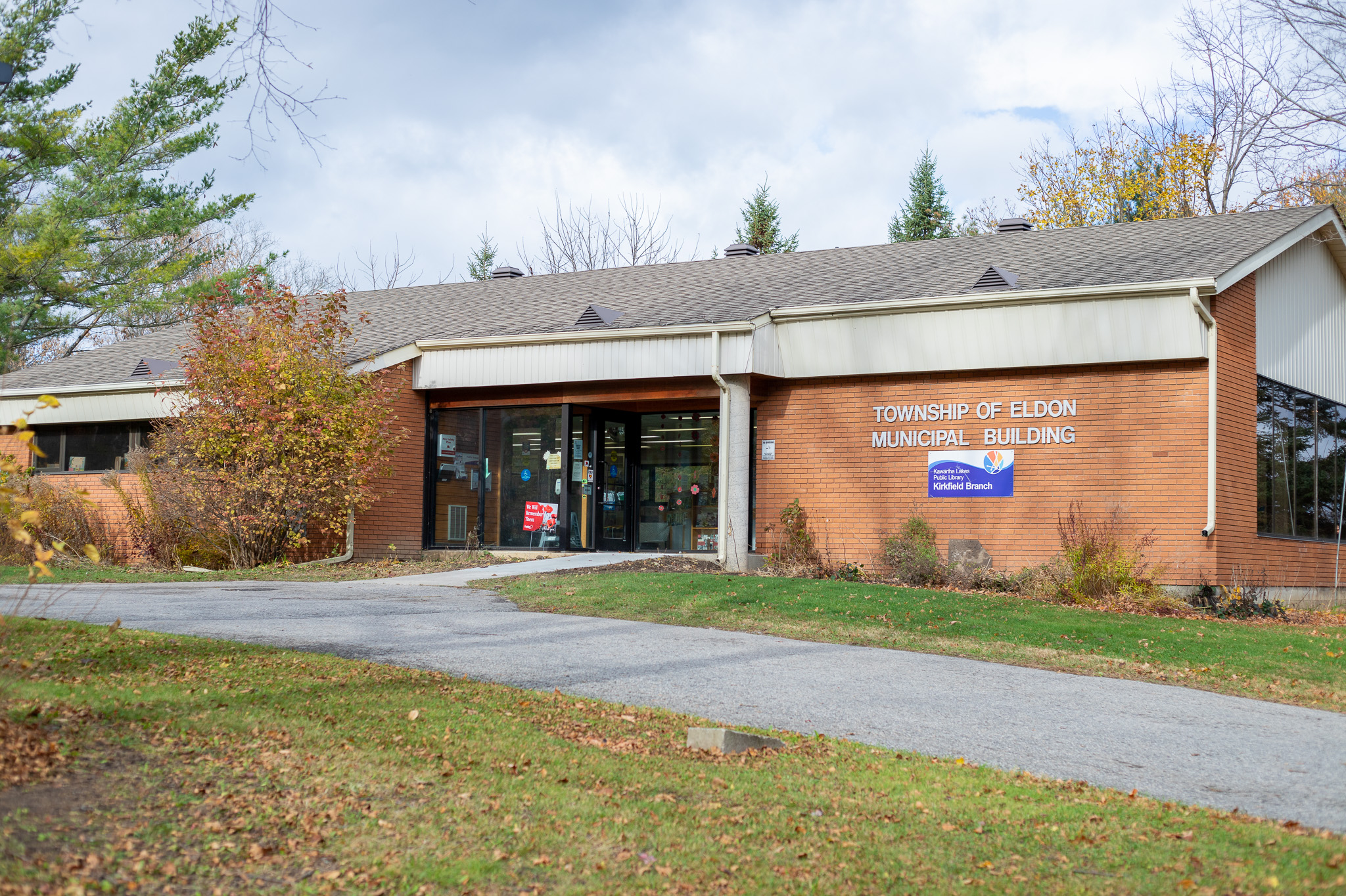Outside kirkfield library branch